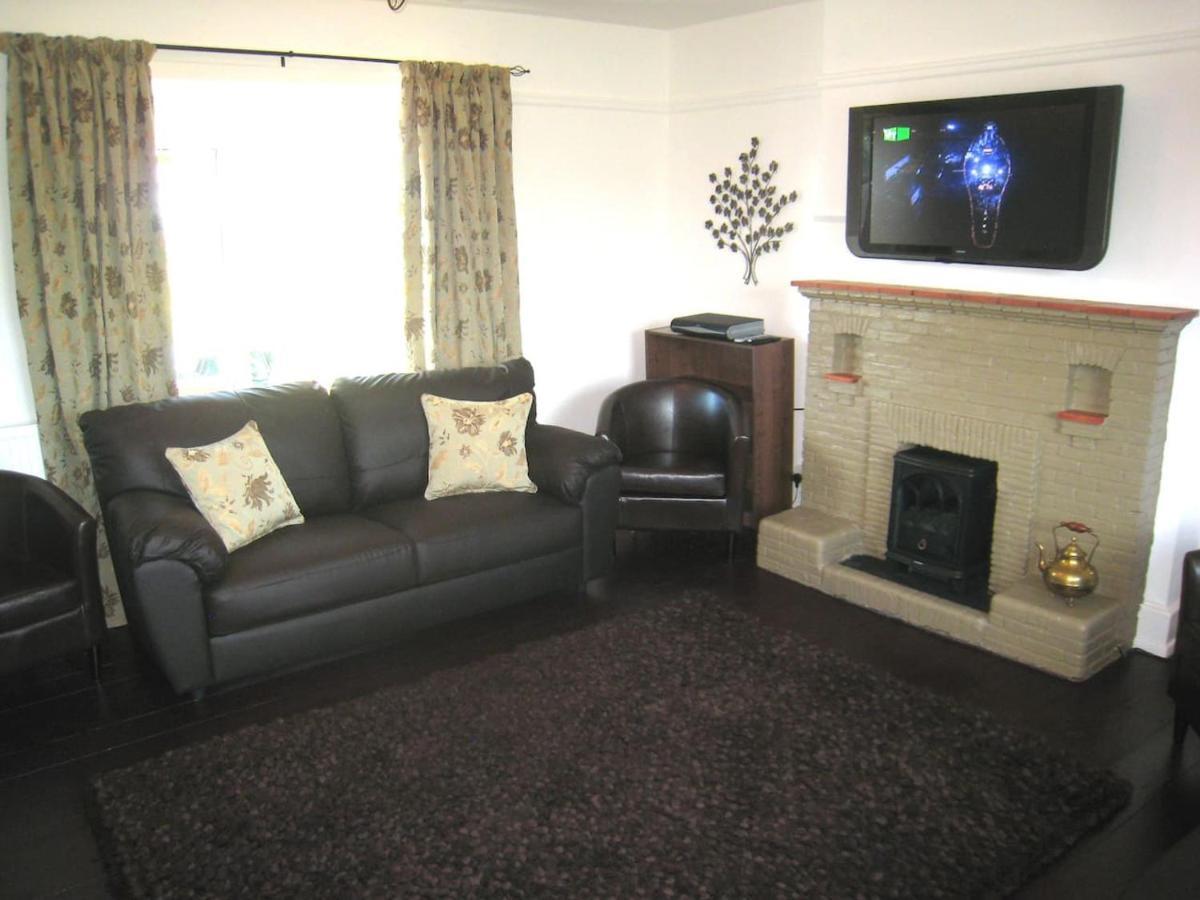 Arden Hill Farmhouse - Hot Tub, Snooker Table, Sleeps 16 Stratford-upon-Avon Zewnętrze zdjęcie